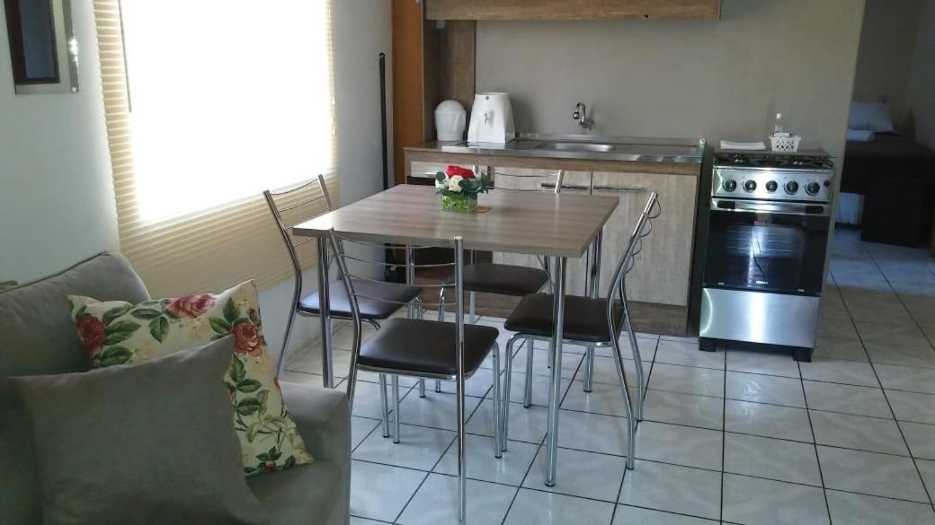 Apartamento Das Flores Грамаду Екстер'єр фото