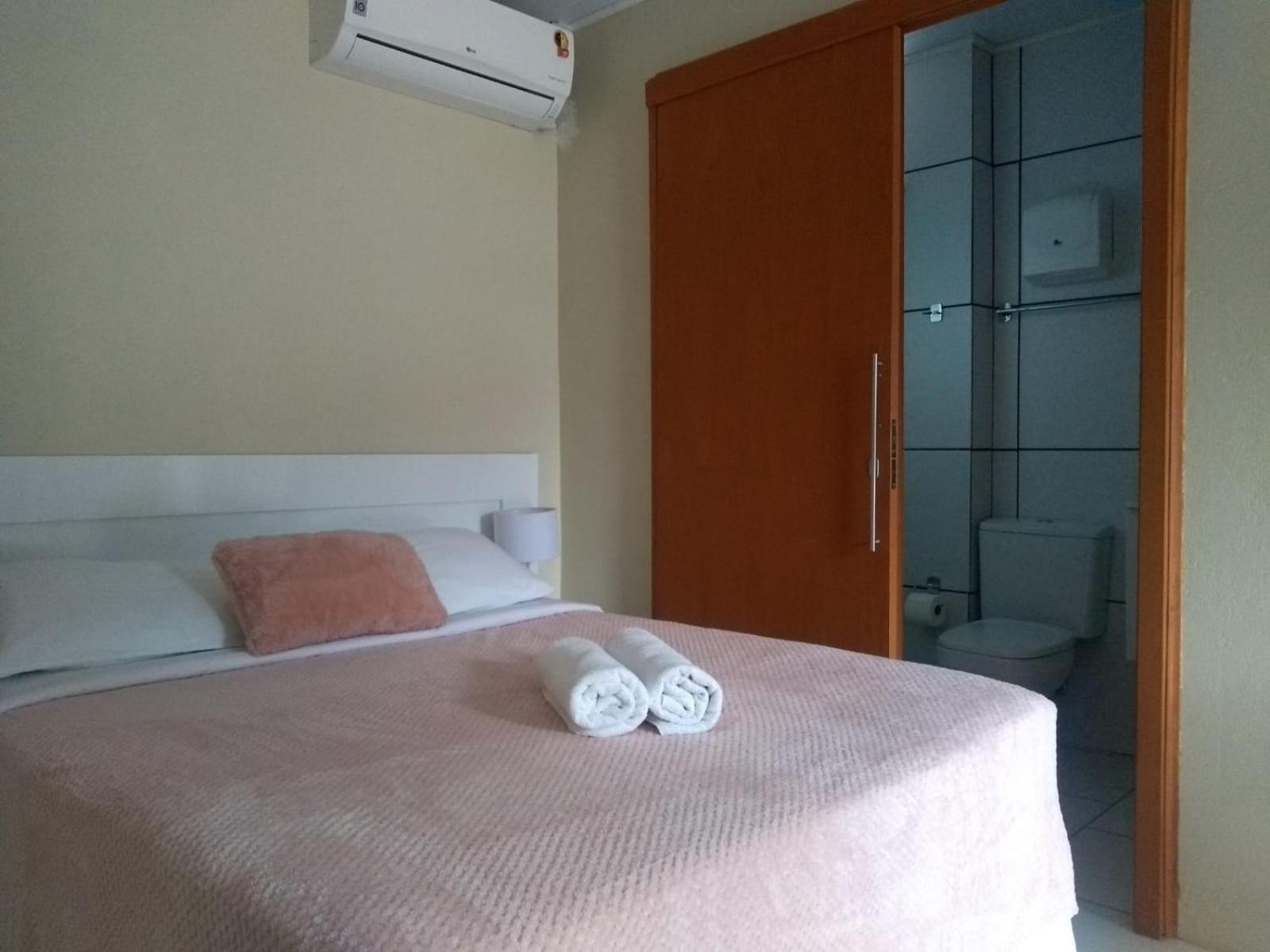 Apartamento Das Flores Грамаду Екстер'єр фото